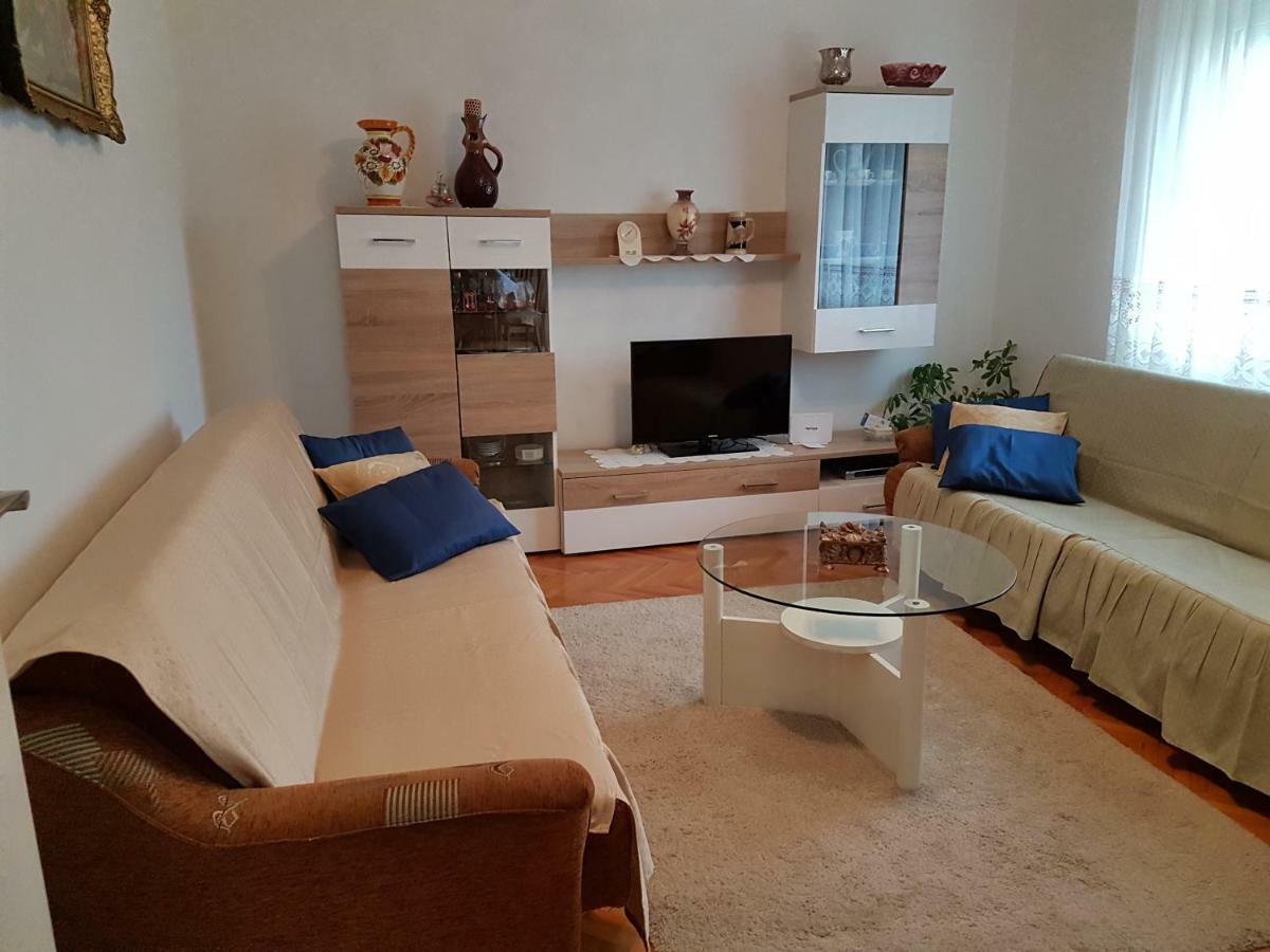 Apartment Marija & Iko 特罗吉尔 外观 照片
